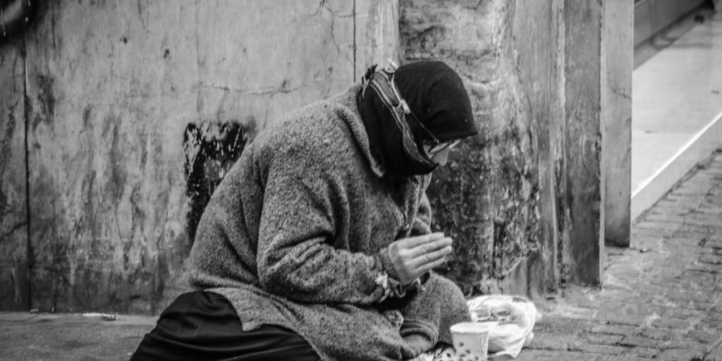 Remember the Poor I Daily Walk Devotion