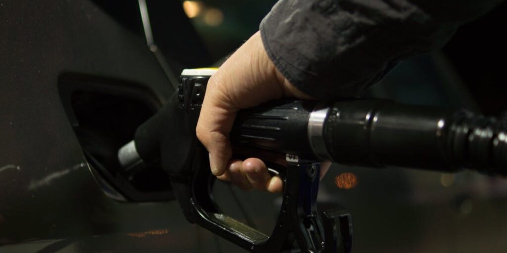 How Full is Your Tank? I Daily Walk Devotion