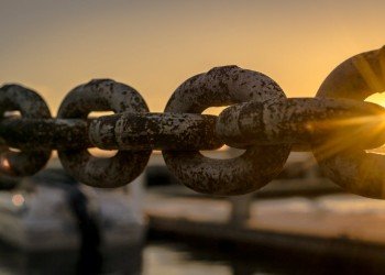 Break the Chains sm Daily Walk Devotion