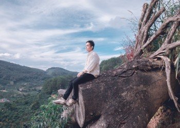 Avoid These Pitfalls I Daily Walk Devotion