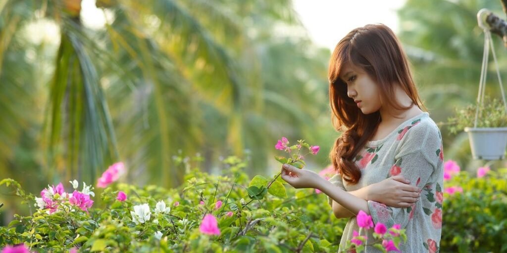 What Are You Looking For? I Daily Walk Devotion
